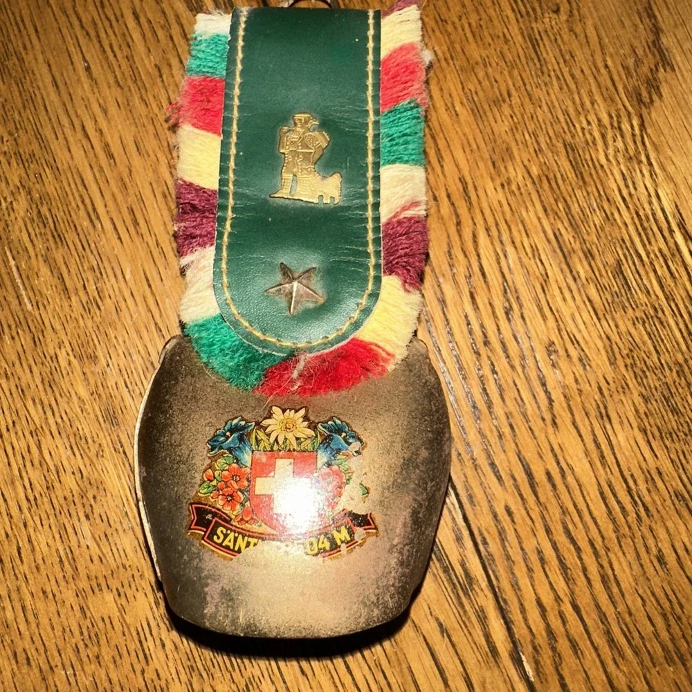 Vintage SWITZERLAND BRASS MINI COW BELL 